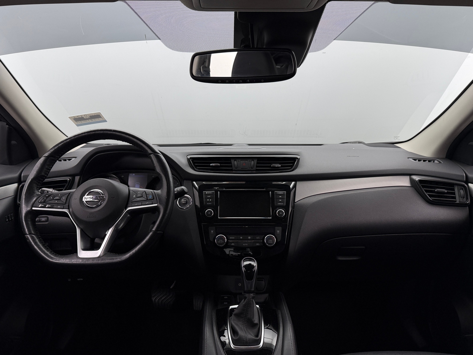 Thumbnail: 2020 Nissan Rogue Sport - 2