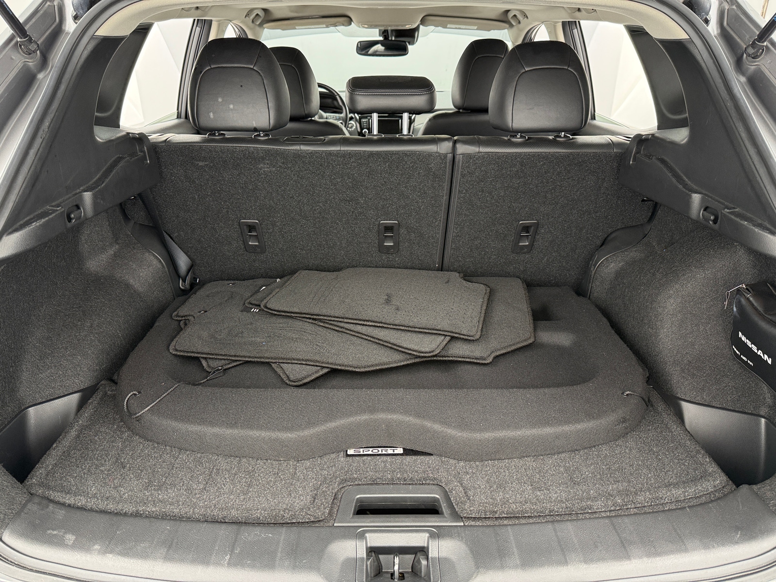 Thumbnail: 2020 Nissan Rogue Sport - 6