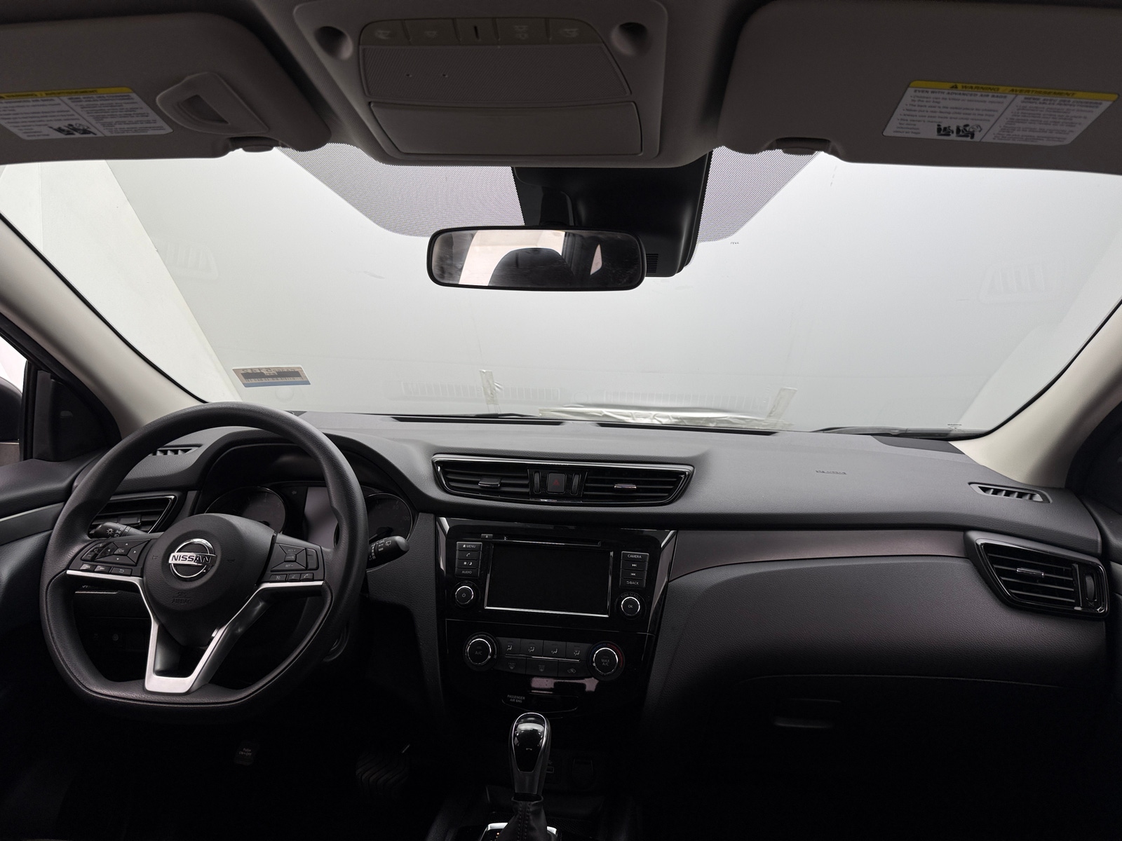 Thumbnail: 2021 Nissan Rogue Sport - 3