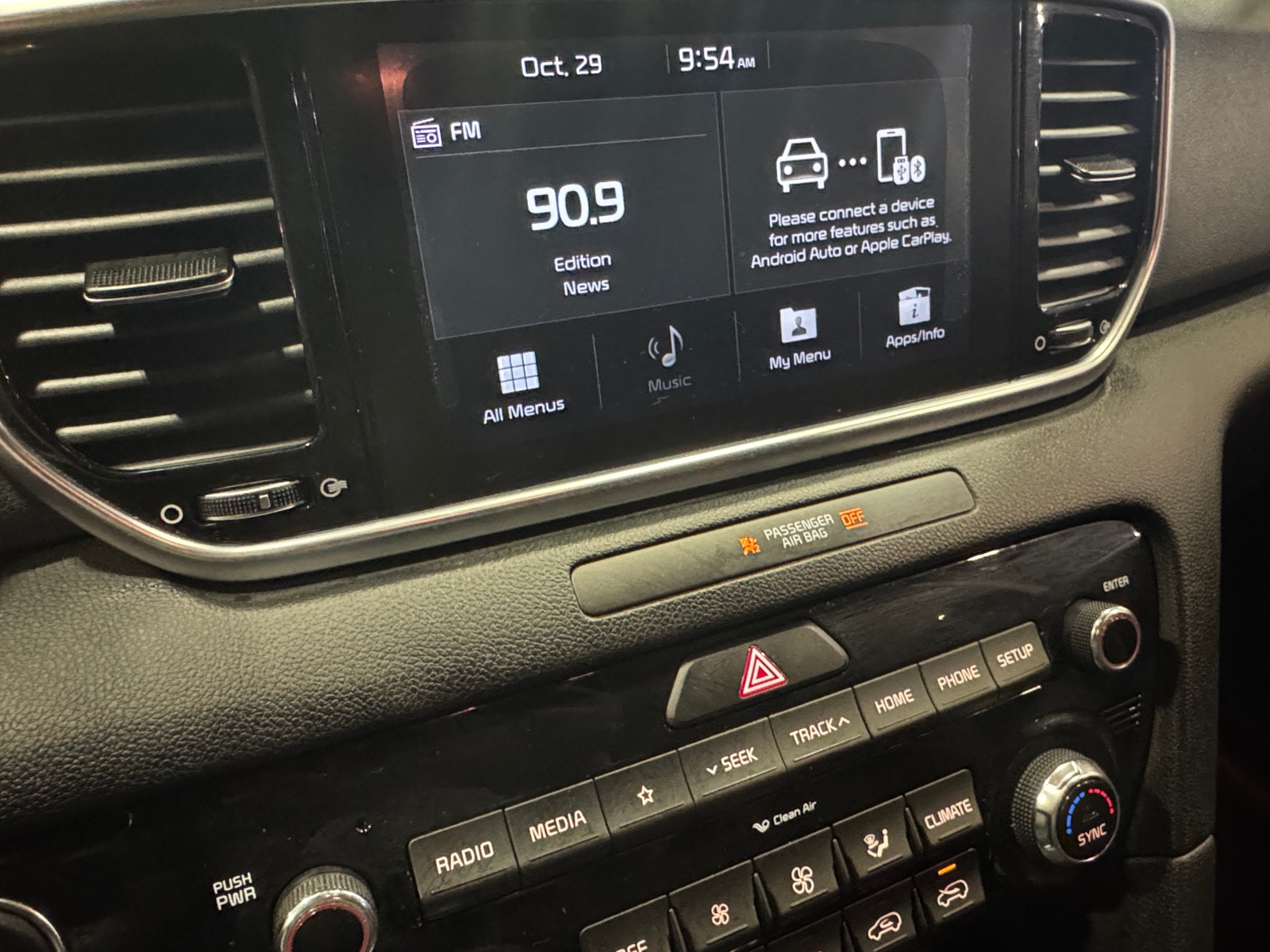 Thumbnail: 2020 Kia Sportage - 3