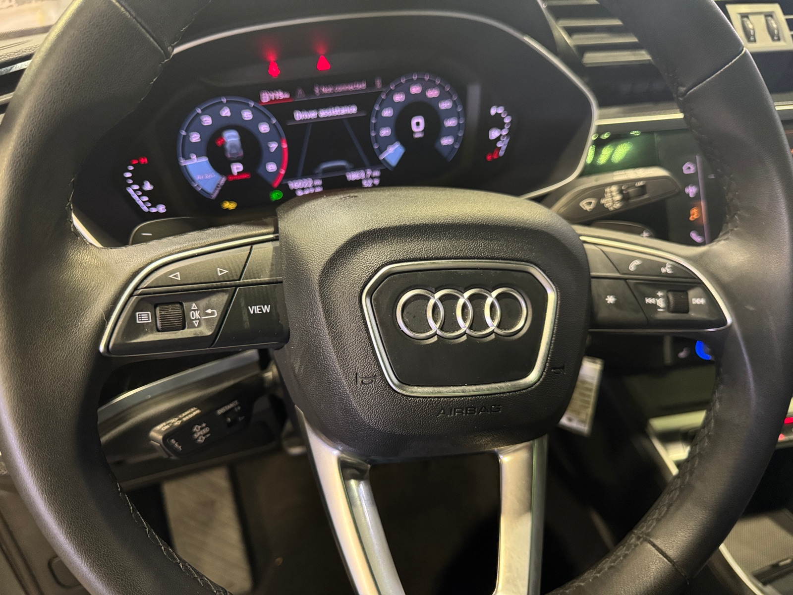 Thumbnail: 2025 Audi Q3 - 4