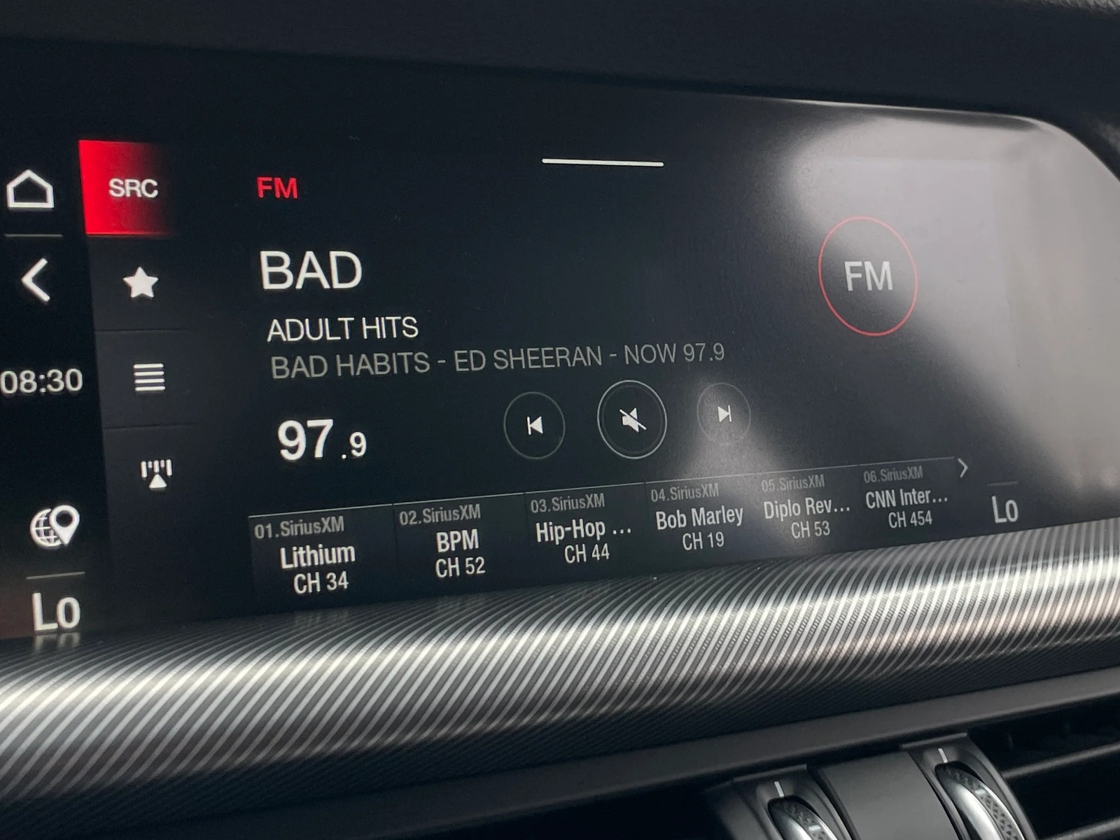 Thumbnail: 2023 Alfa Romeo Stelvio - 3