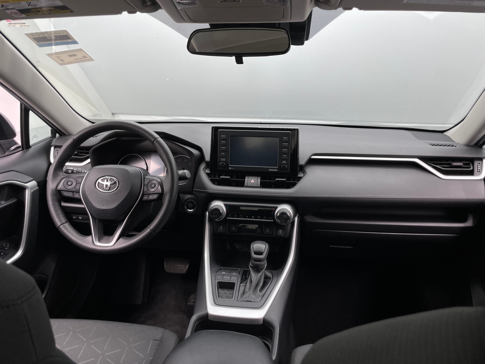 Thumbnail: 2021 Toyota RAV4 - 3