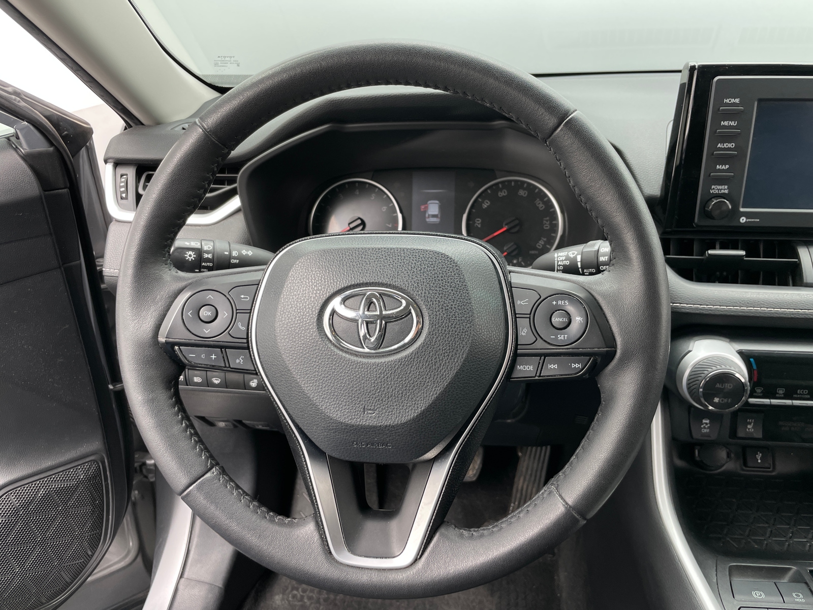 Thumbnail: 2021 Toyota RAV4 - 5