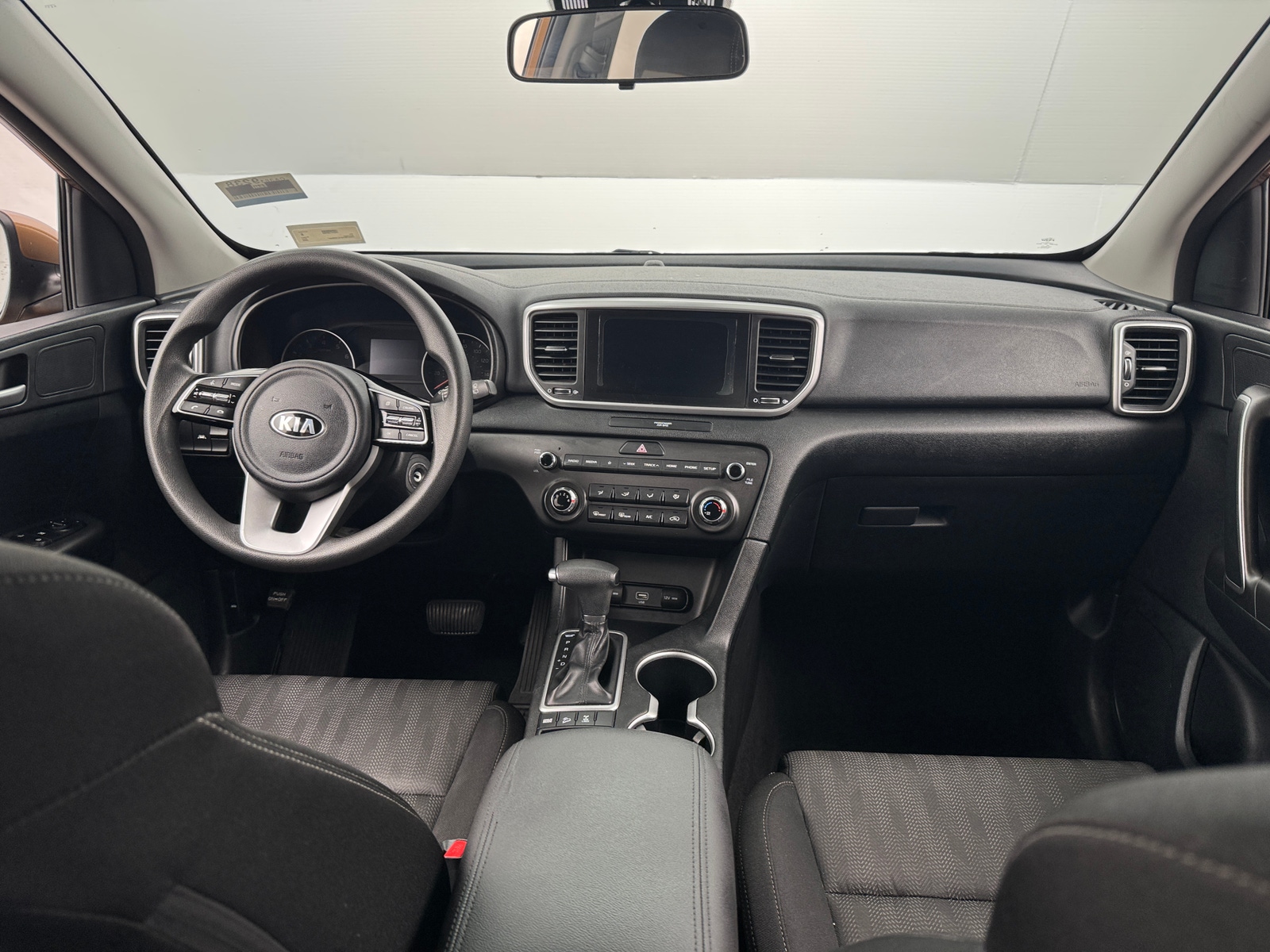 Thumbnail: 2020 Kia Sportage - 3