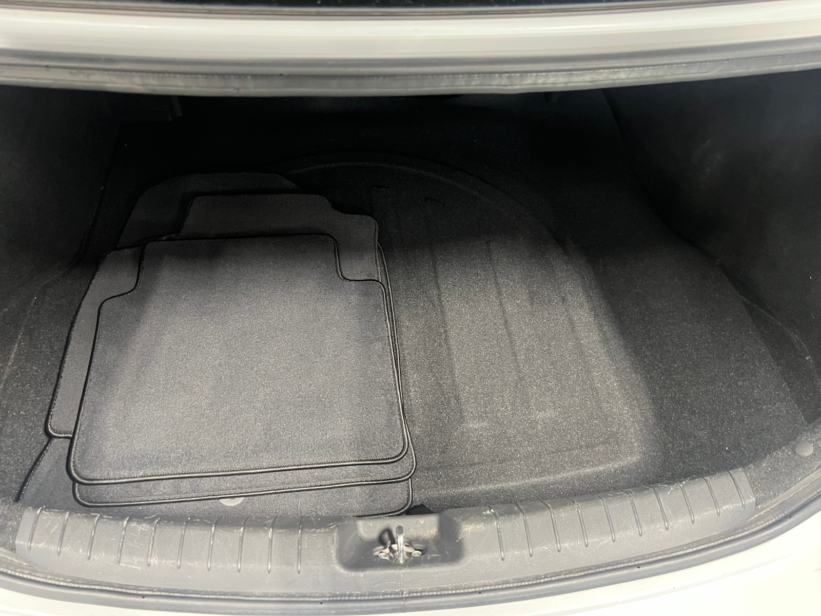 Thumbnail: 2018 Hyundai Elantra - 7