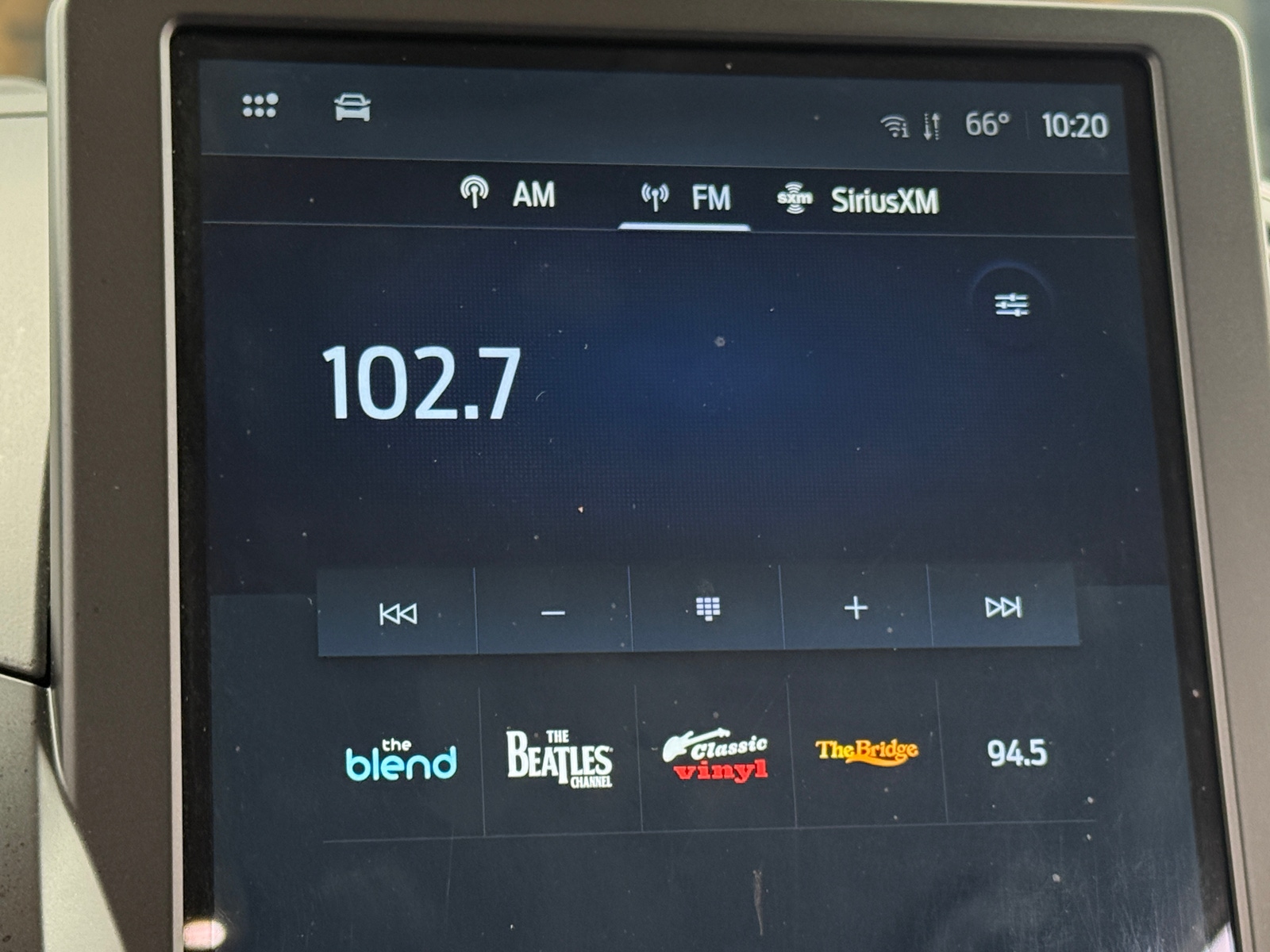 Thumbnail: 2024 Ford Edge - 3