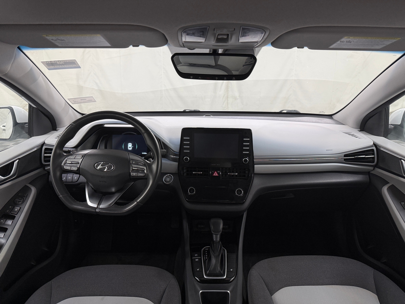 Thumbnail: 2020 Hyundai Ioniq - 3