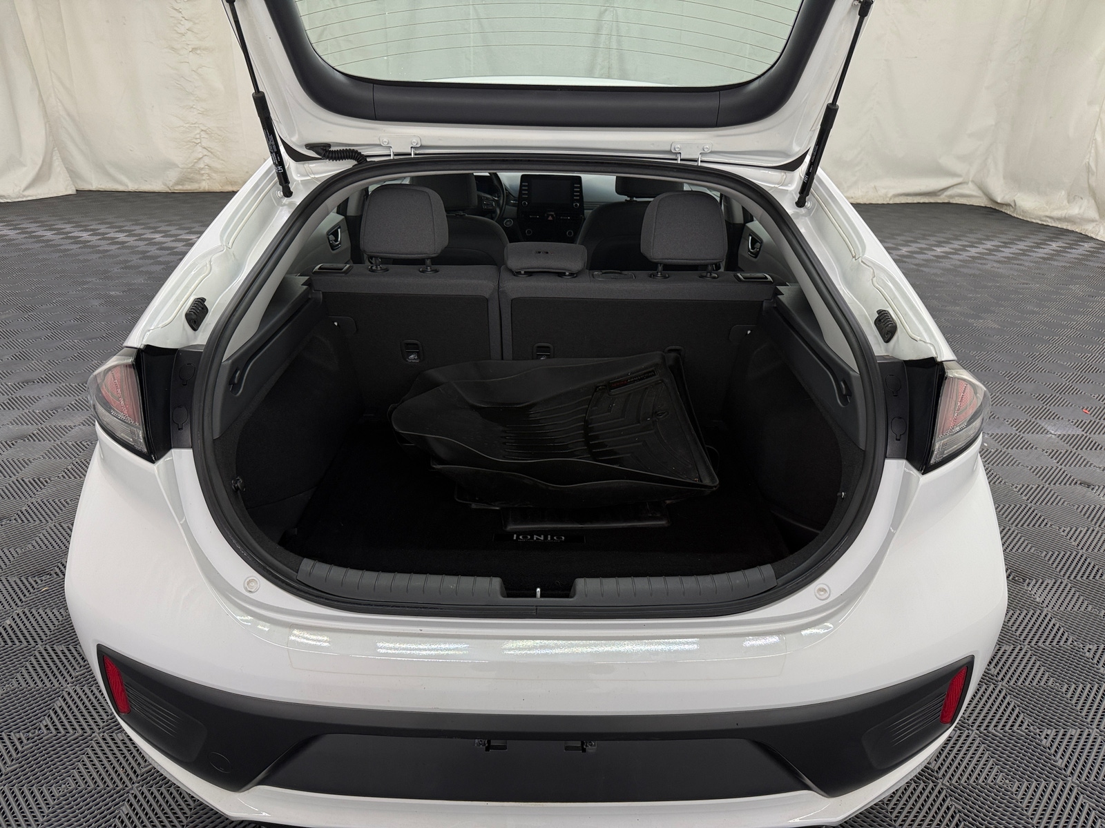 Thumbnail: 2020 Hyundai Ioniq - 7