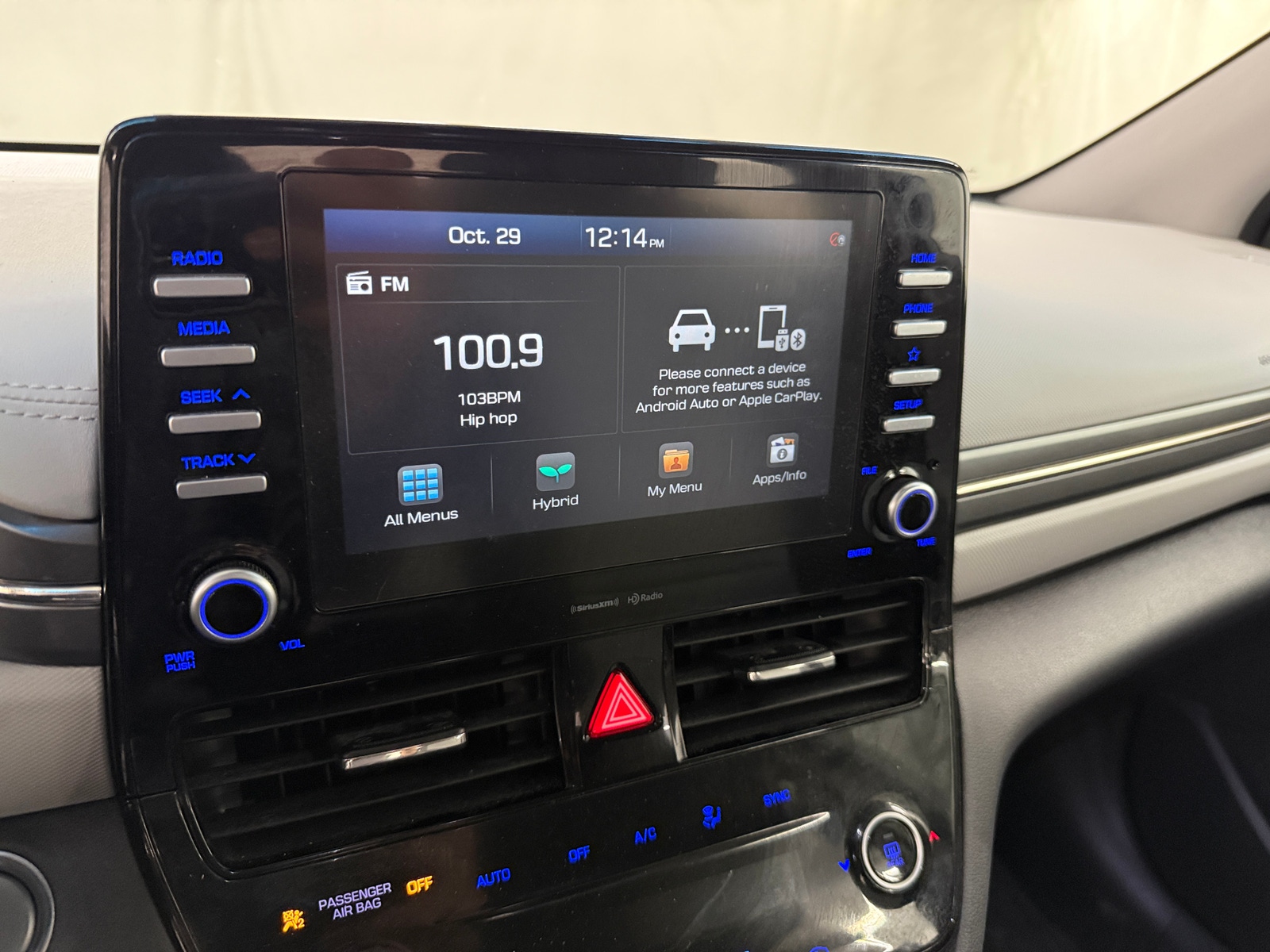 Thumbnail: 2020 Hyundai Ioniq - 4