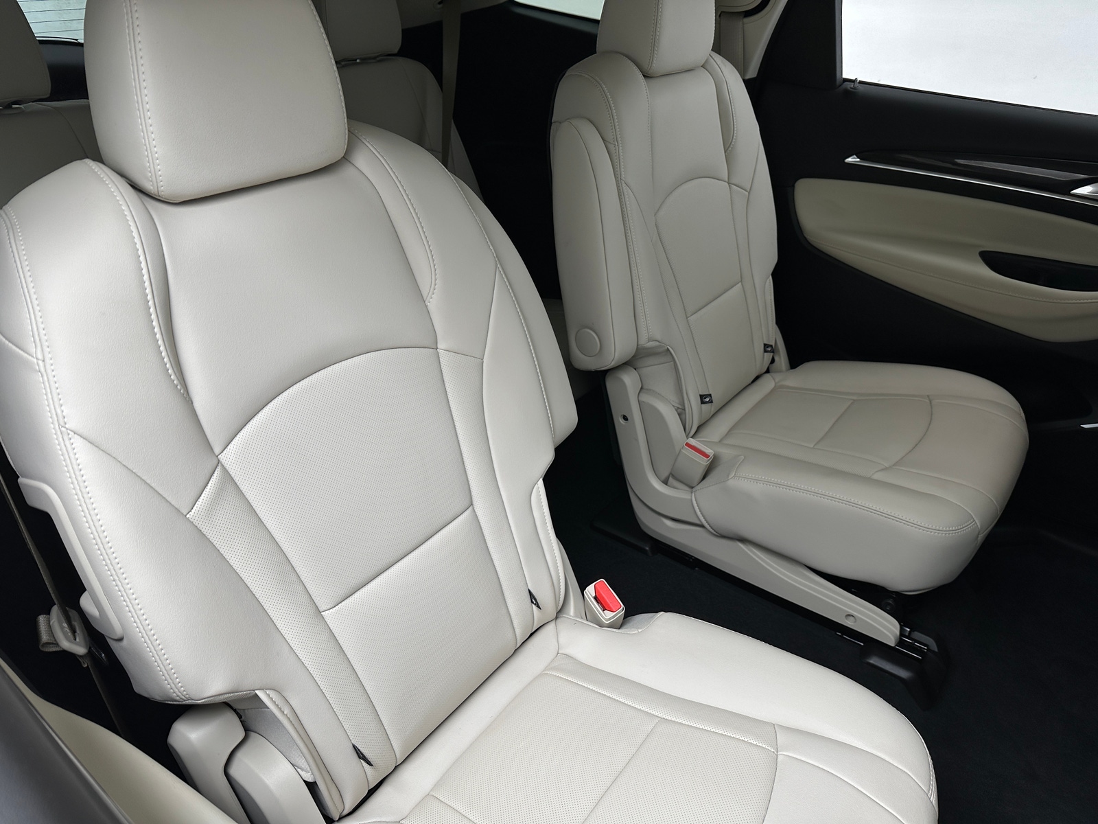 Thumbnail: 2022 Buick Enclave - 5