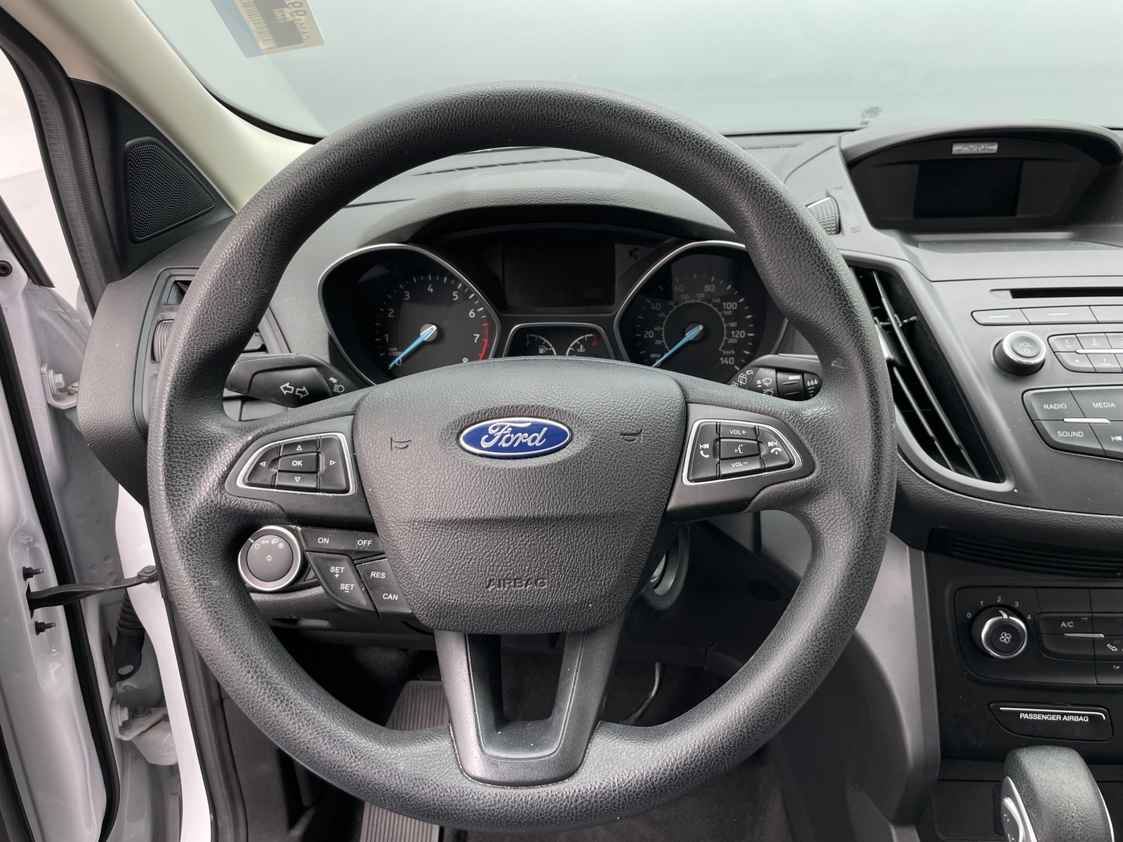 Thumbnail: 2017 Ford Escape - 5