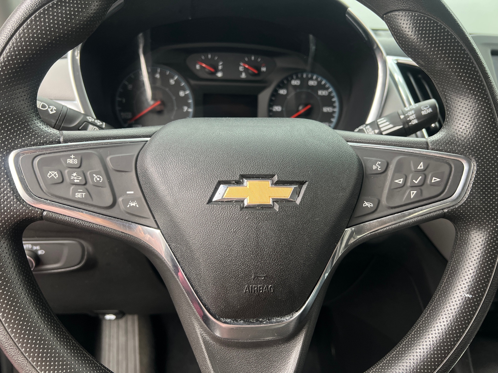 Thumbnail: 2020 Chevrolet Equinox - 5