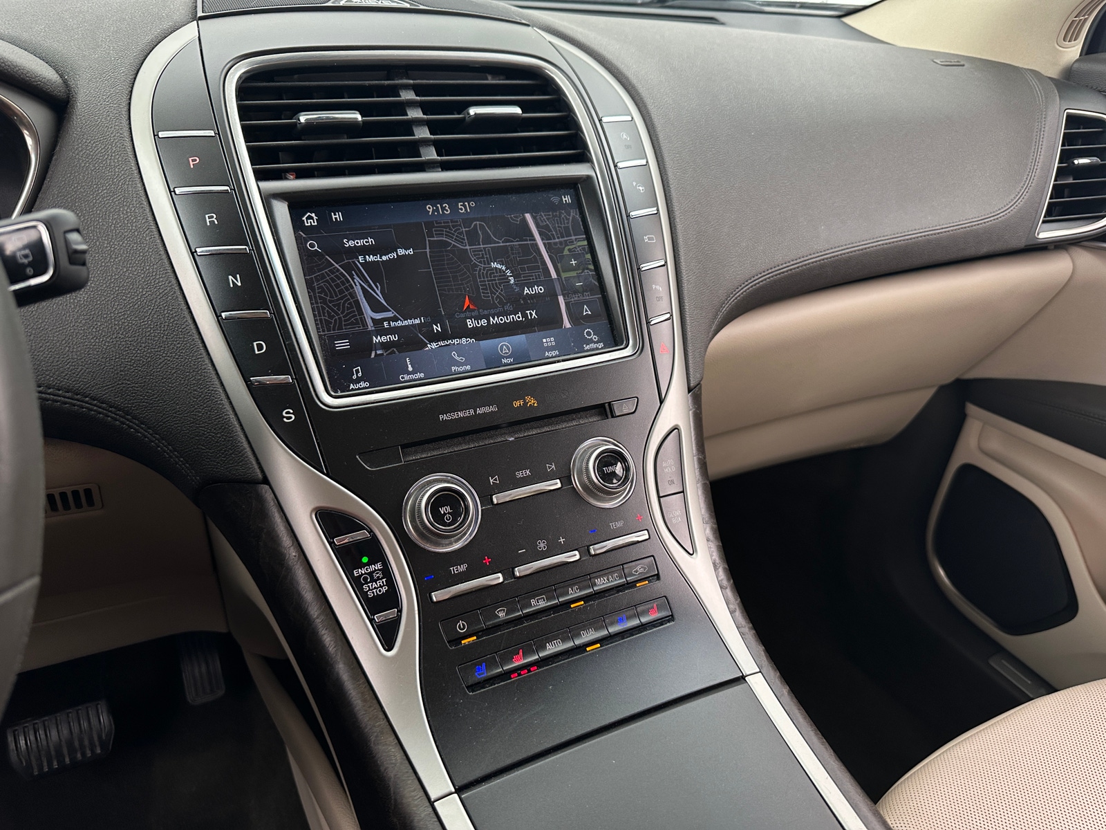 Thumbnail: 2019 Lincoln Nautilus - 3