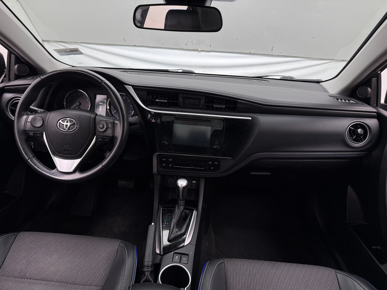 Thumbnail: 2019 Toyota Corolla - 2