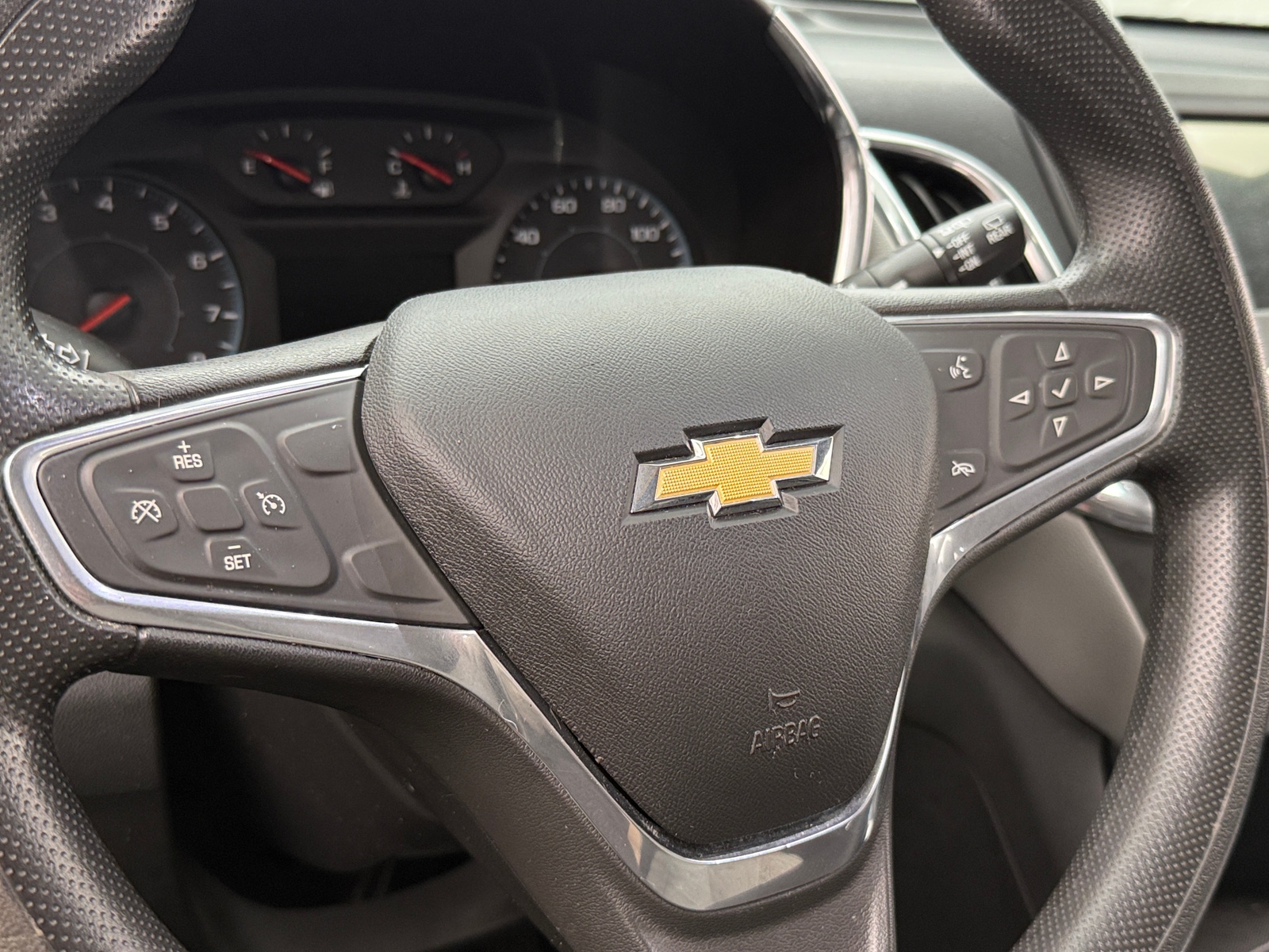 Thumbnail: 2019 Chevrolet Equinox - 5