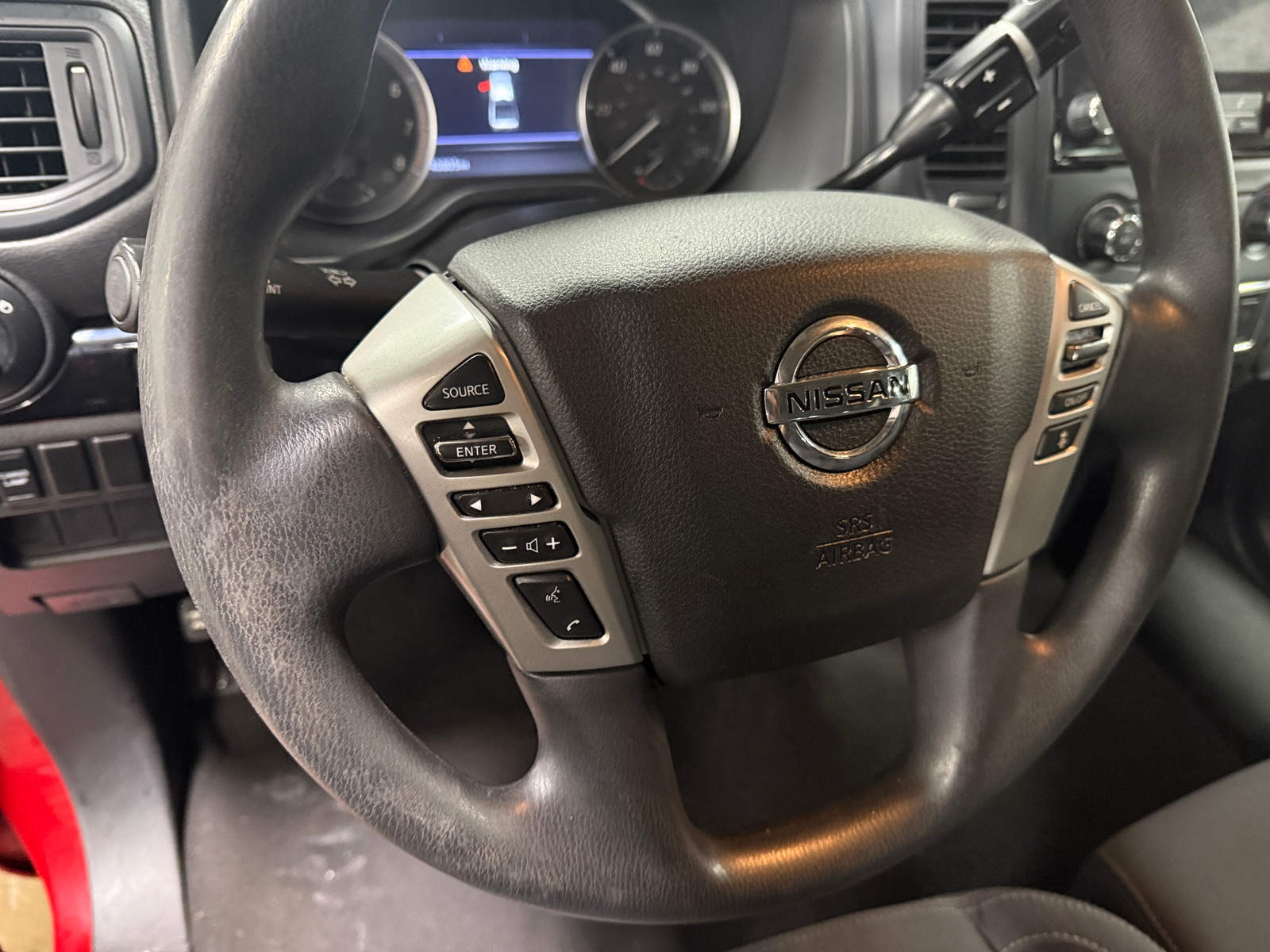 Thumbnail: 2022 Nissan Titan - 5