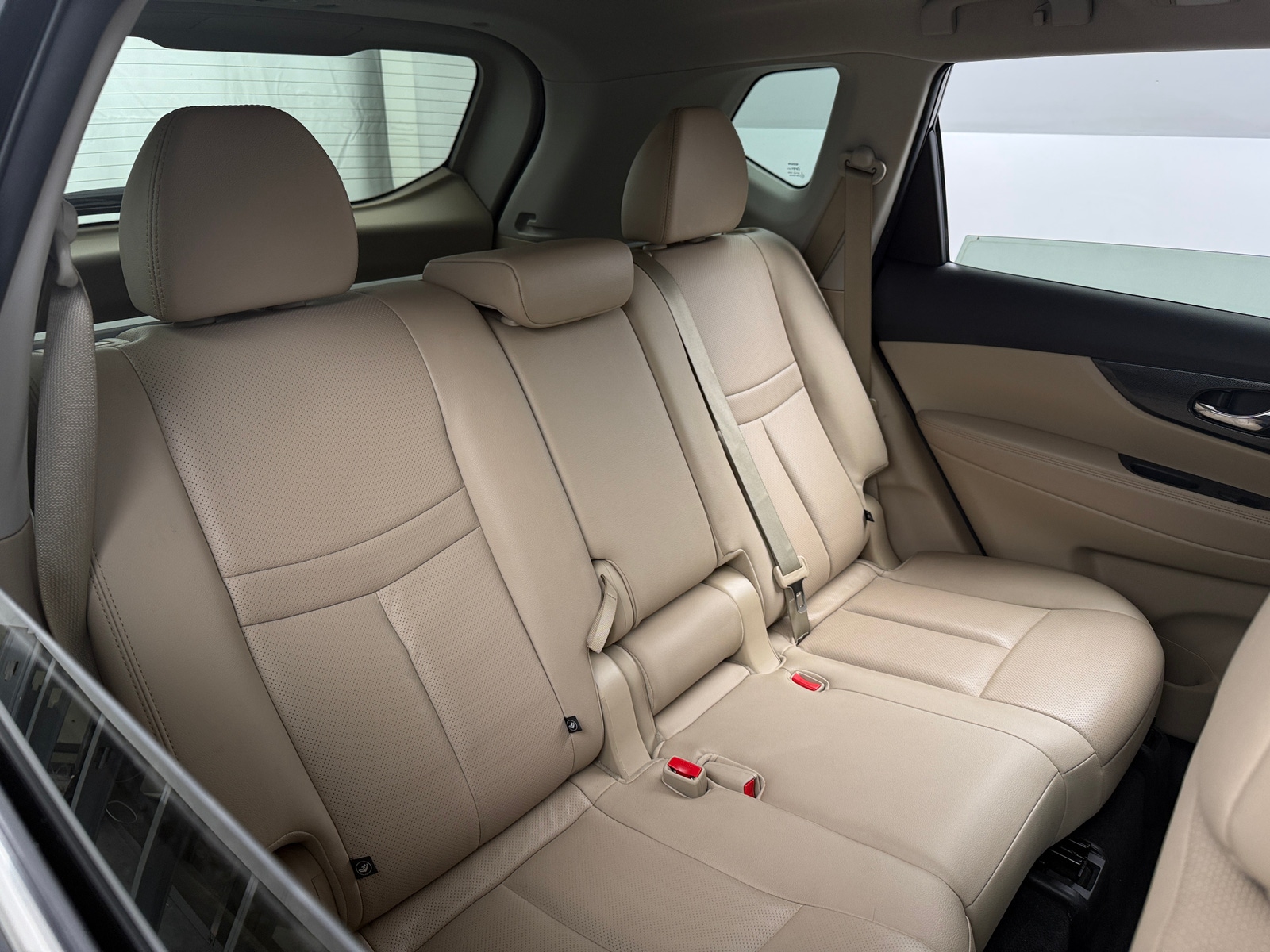 Thumbnail: 2016 Nissan Rogue - 5