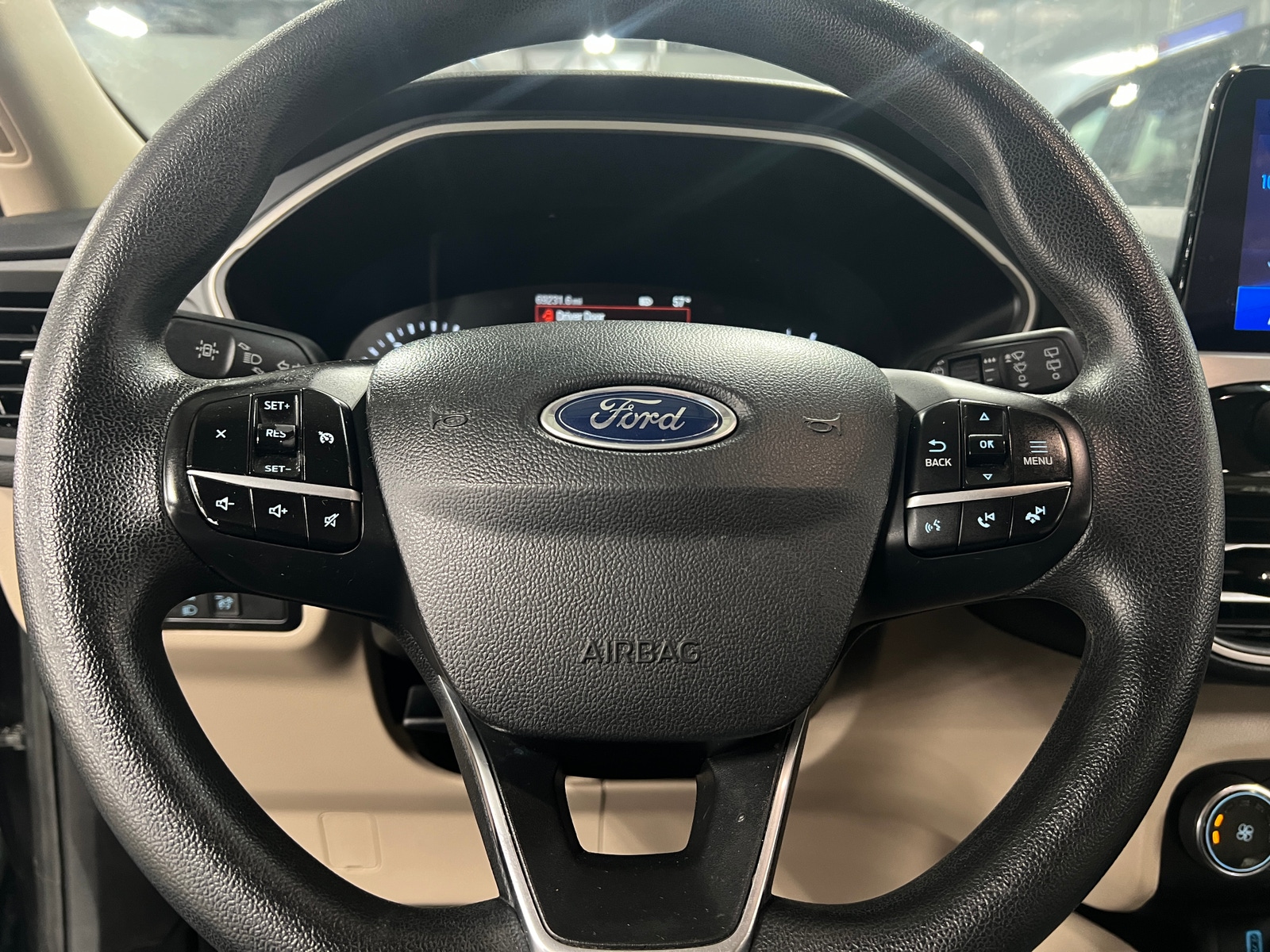 Thumbnail: 2020 Ford Escape - 5