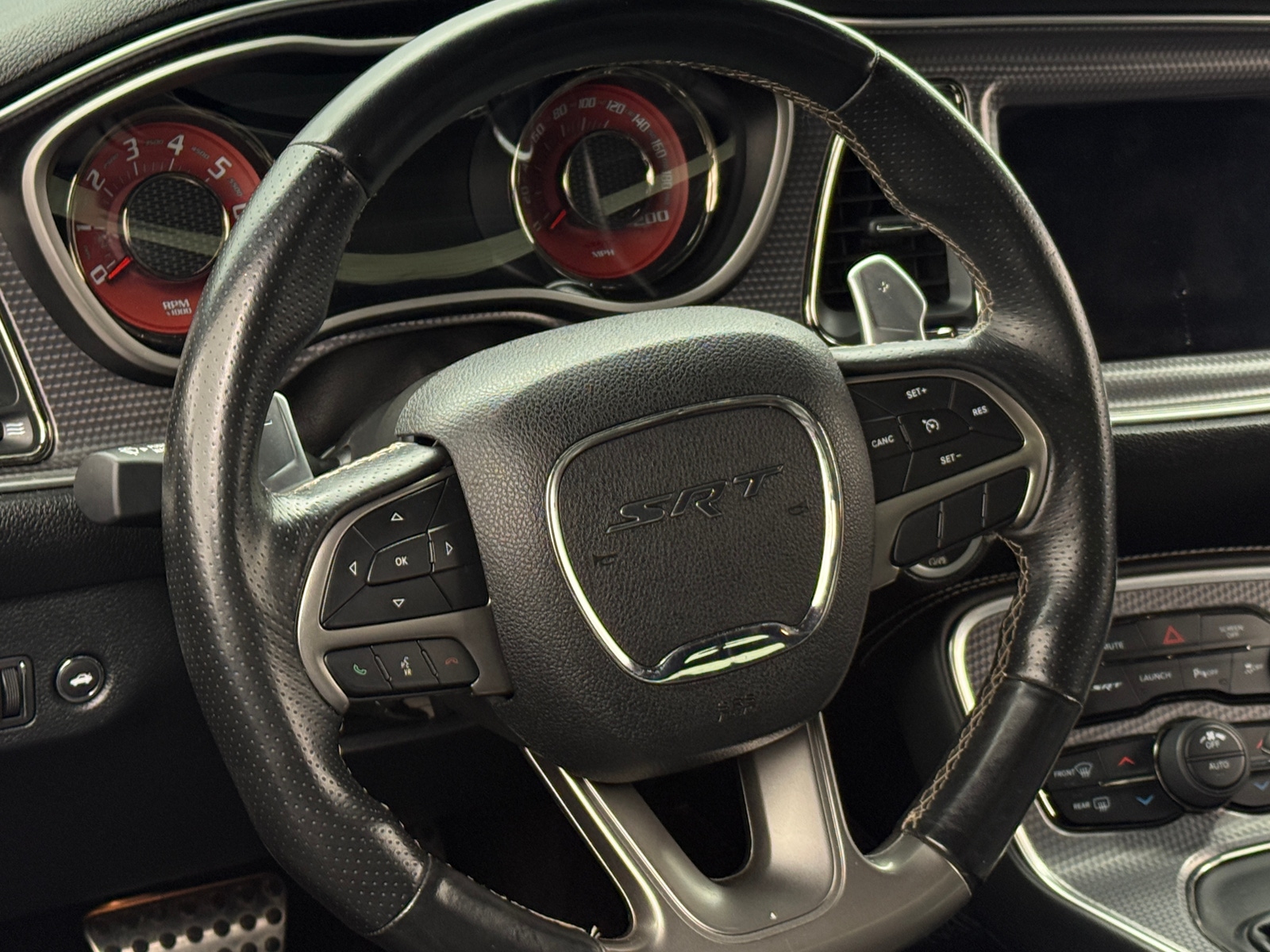 Thumbnail: 2018 Dodge Challenger - 3