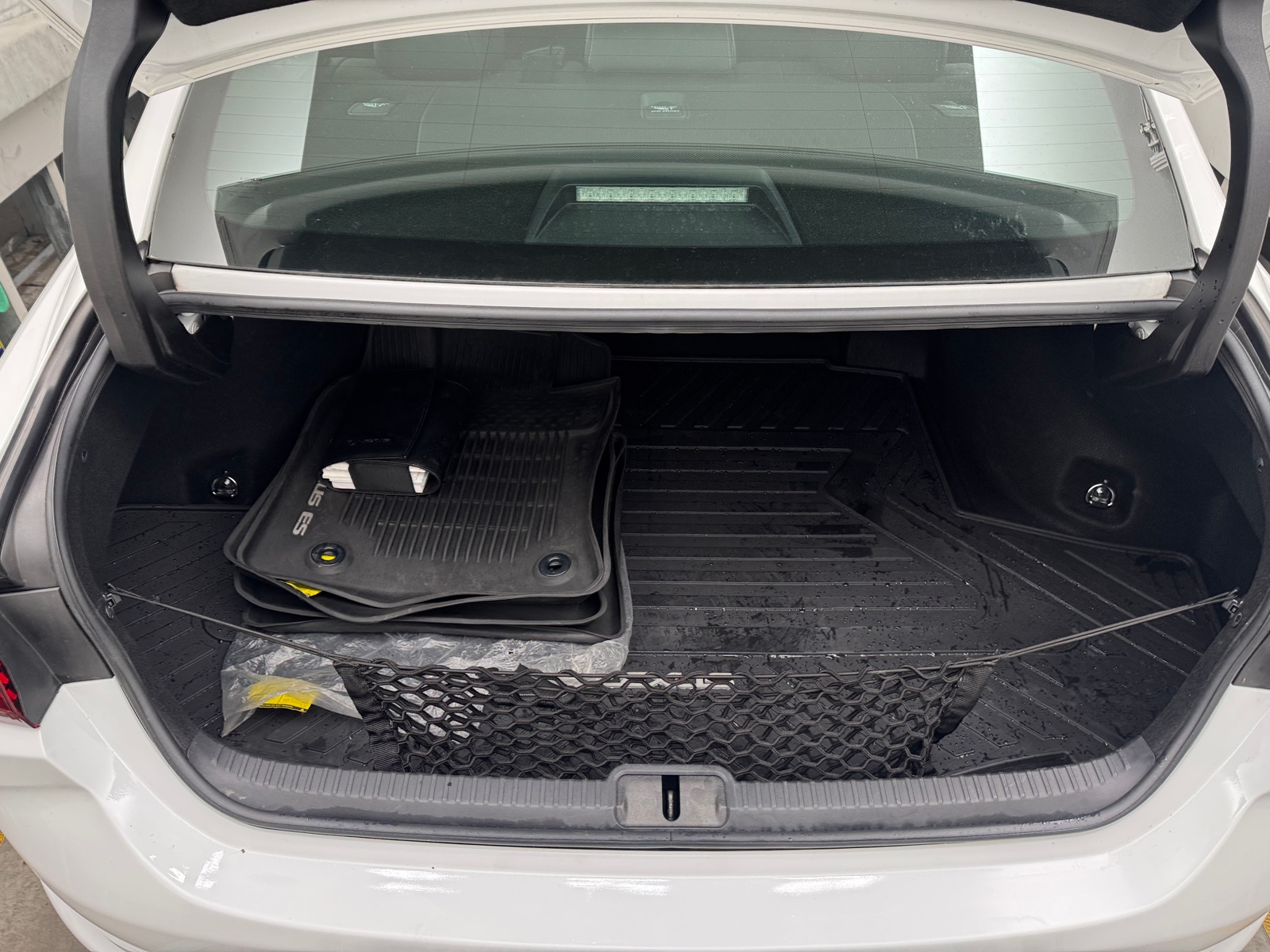 Thumbnail: 2019 Lexus ES - 7