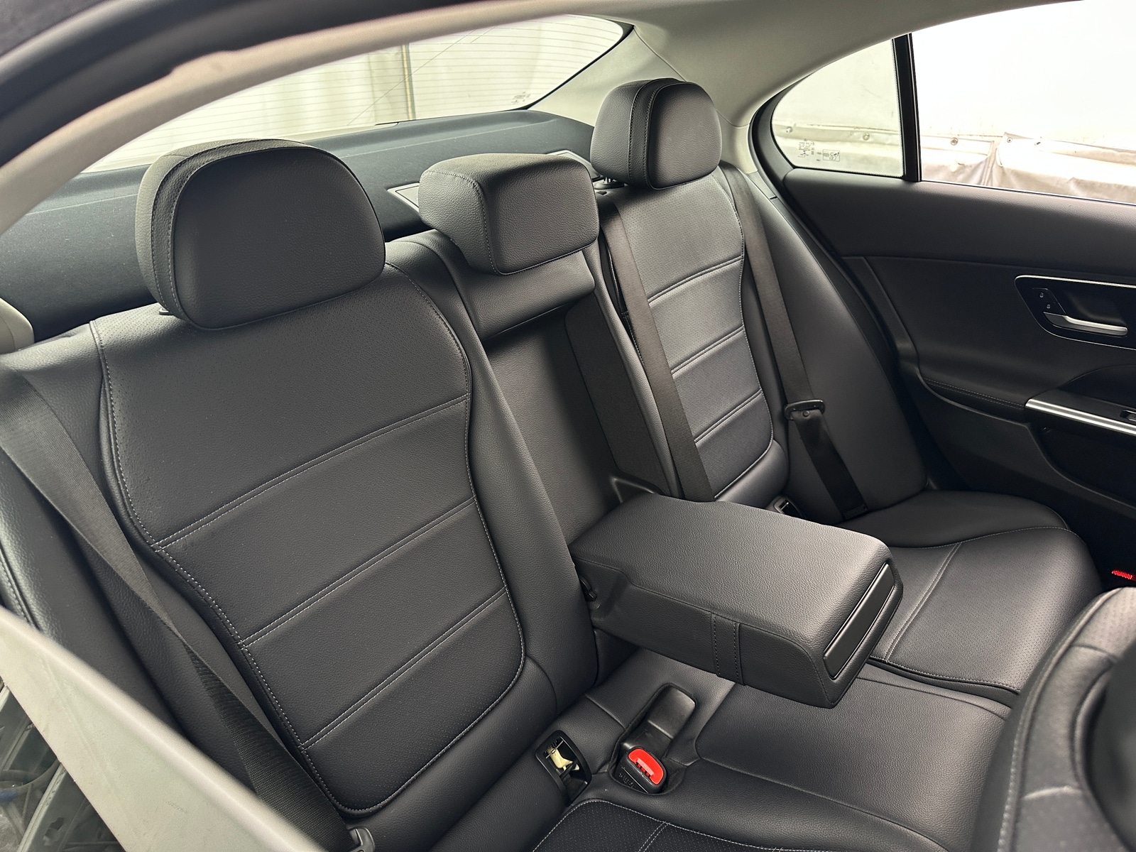 Thumbnail: 2022 Mercedes-Benz C-Class - 5