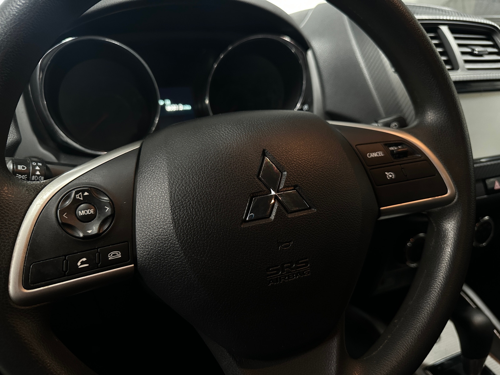 Thumbnail: 2019 Mitsubishi Outlander Sport - 5