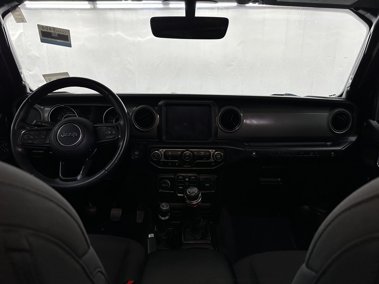 Thumbnail: 2022 Jeep Wrangler - 3