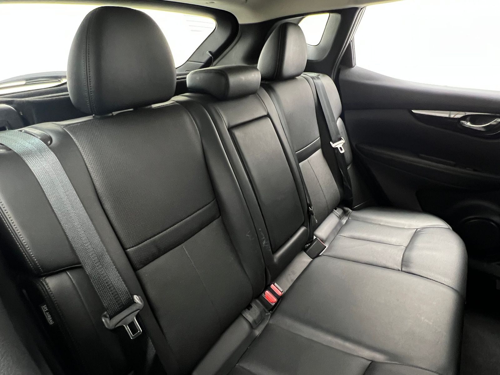 Thumbnail: 2022 Nissan Rogue Sport - 5