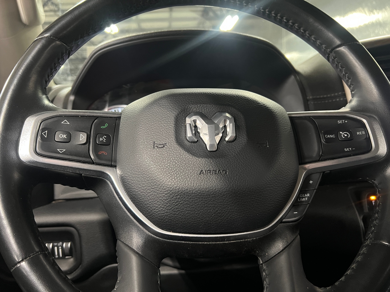 Thumbnail: 2022 RAM 1500 - 4