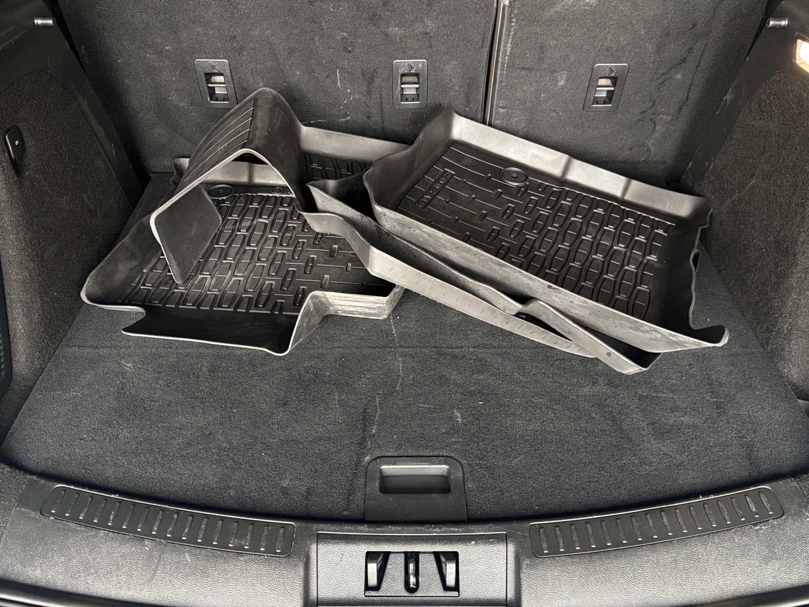 Thumbnail: 2025 Lincoln Corsair - 6