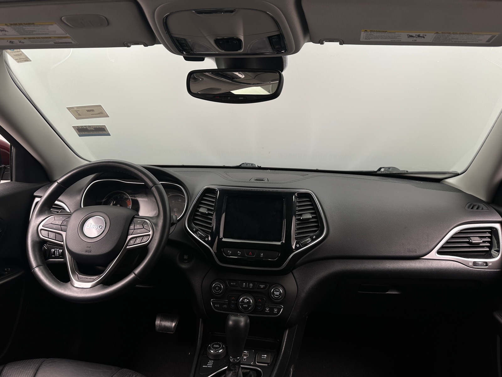 Thumbnail: 2019 Jeep Cherokee - 2