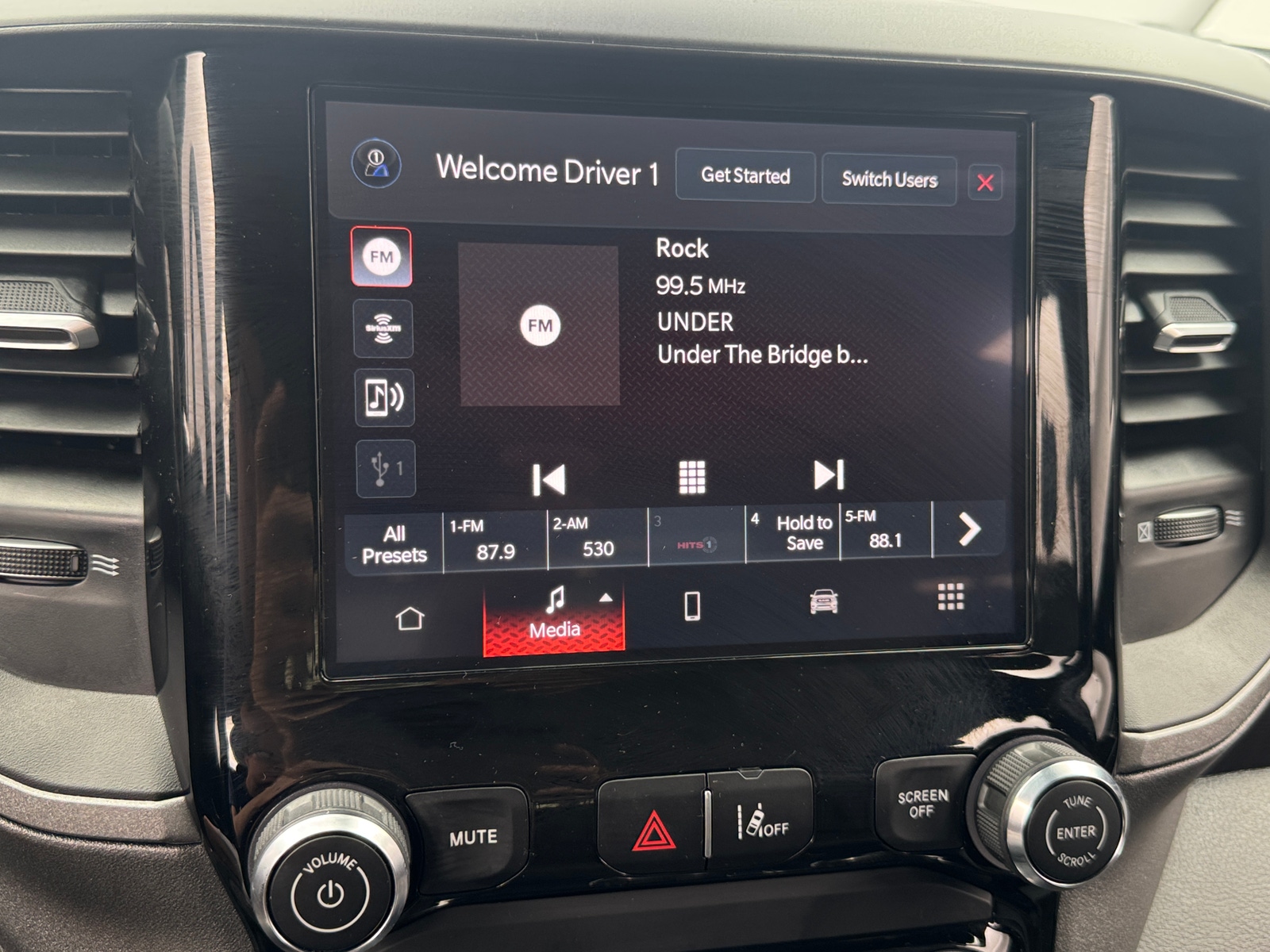 Thumbnail: 2025 RAM 1500 - 4