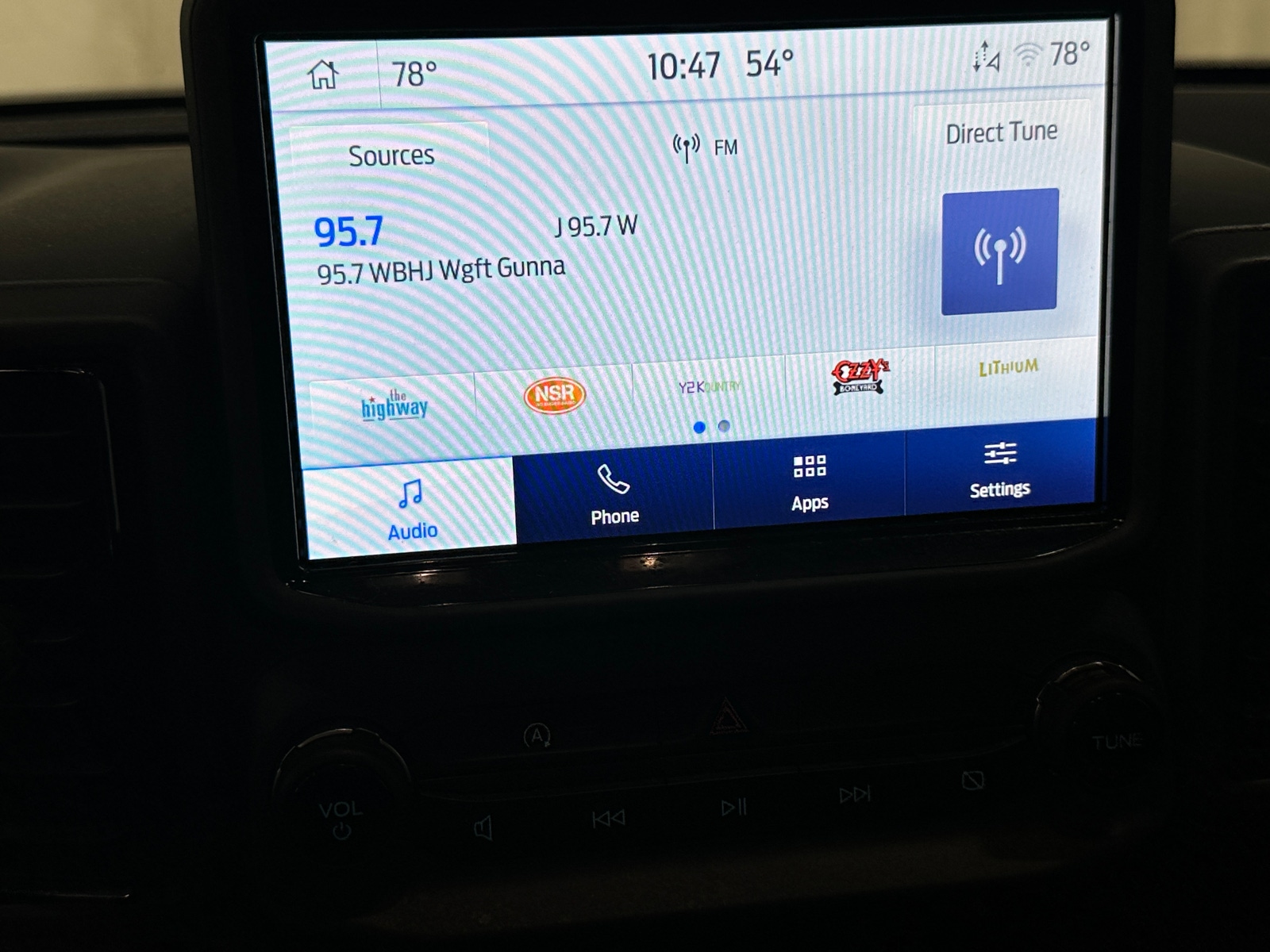 Thumbnail: 2023 Ford Bronco Sport - 4