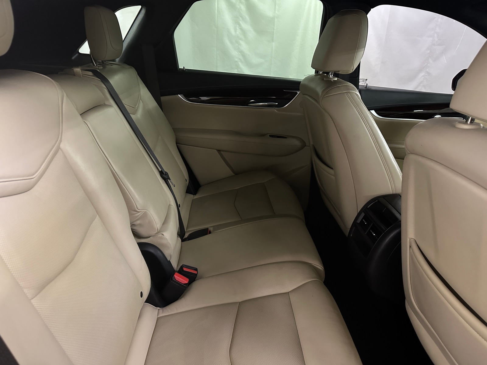 Thumbnail: 2017 Cadillac XT5 - 5