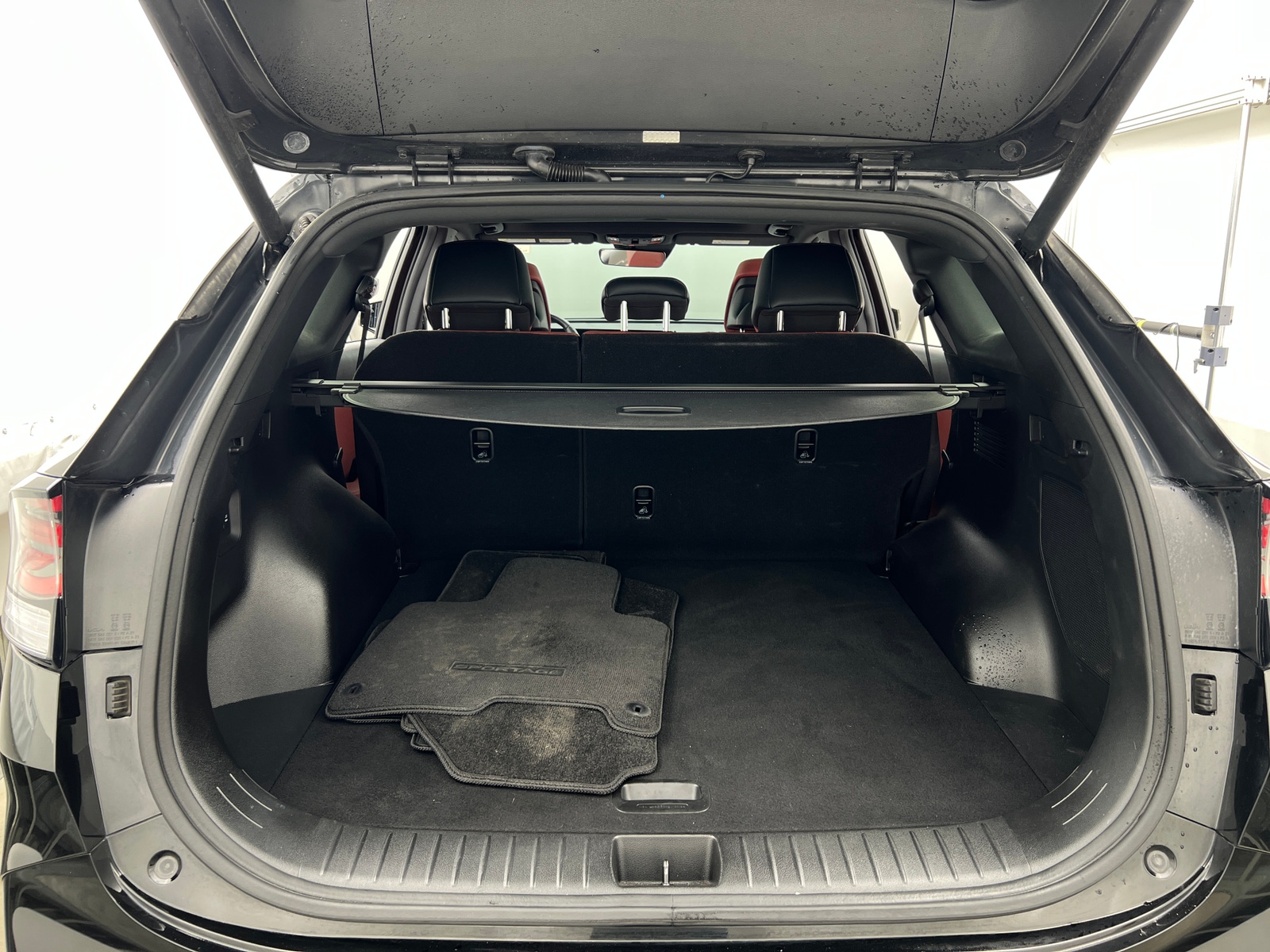 Thumbnail: 2023 Kia Sportage - 6