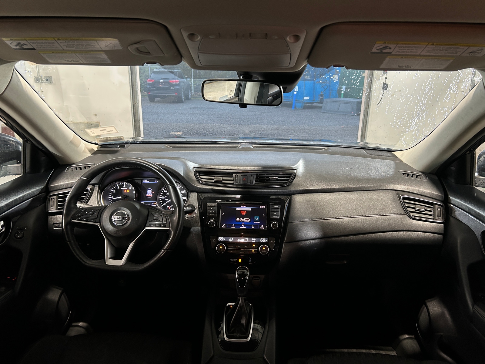 Thumbnail: 2019 Nissan Rogue - 3