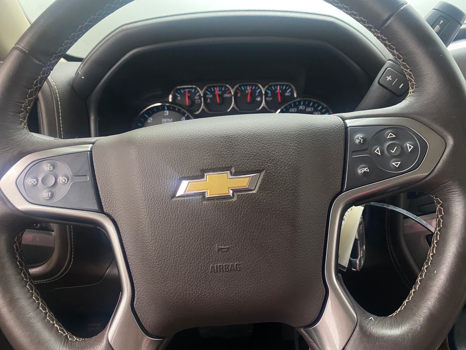 Thumbnail: 2014 Chevrolet Silverado 1500 - 4