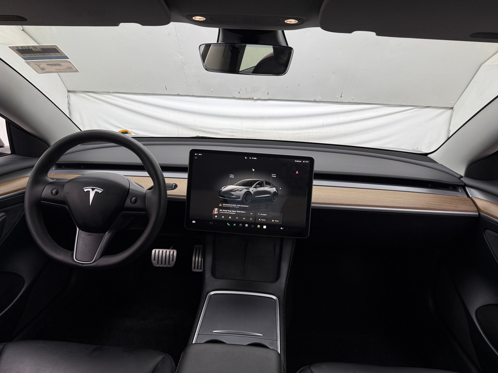 Thumbnail: 2023 Tesla Model 3 - 2