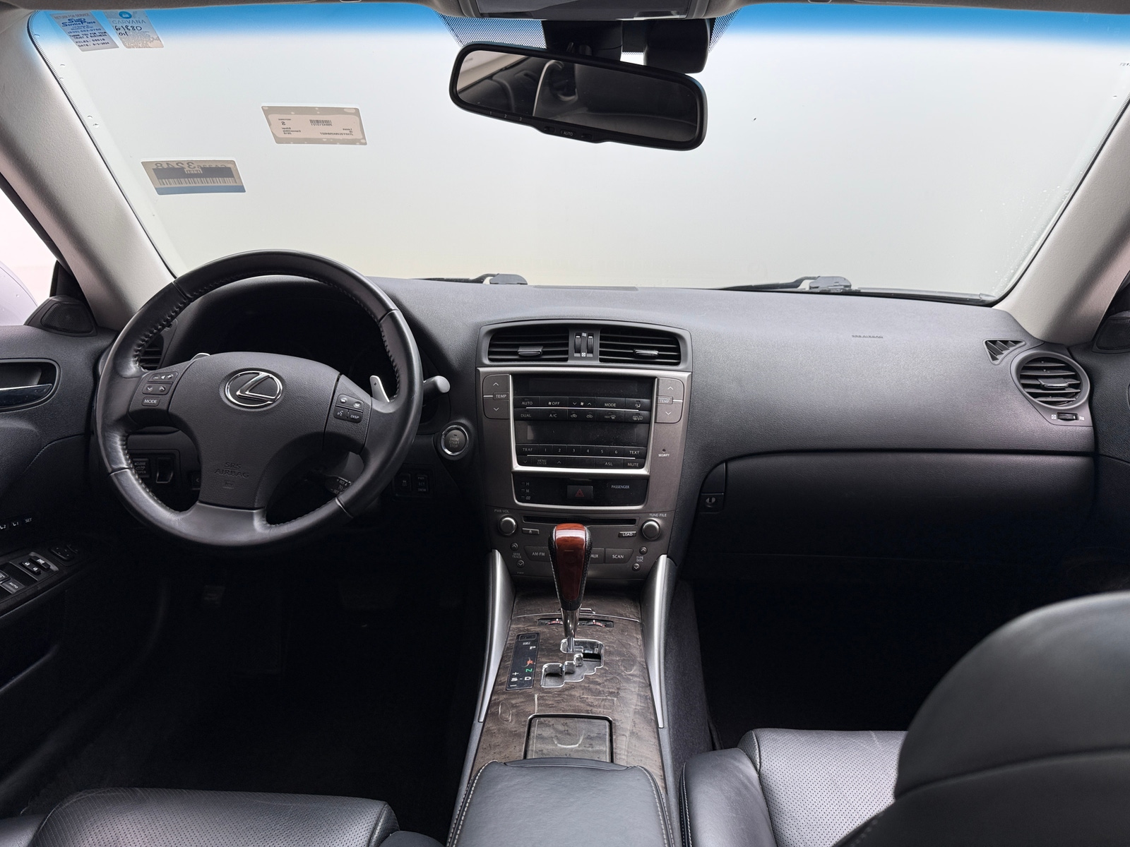 Thumbnail: 2010 Lexus IS - 2