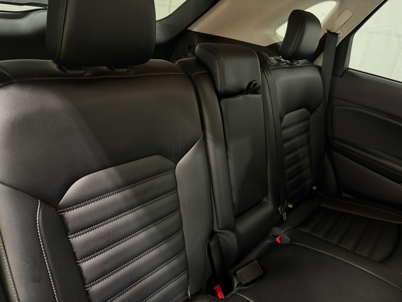 Thumbnail: 2021 Ford Edge - 5