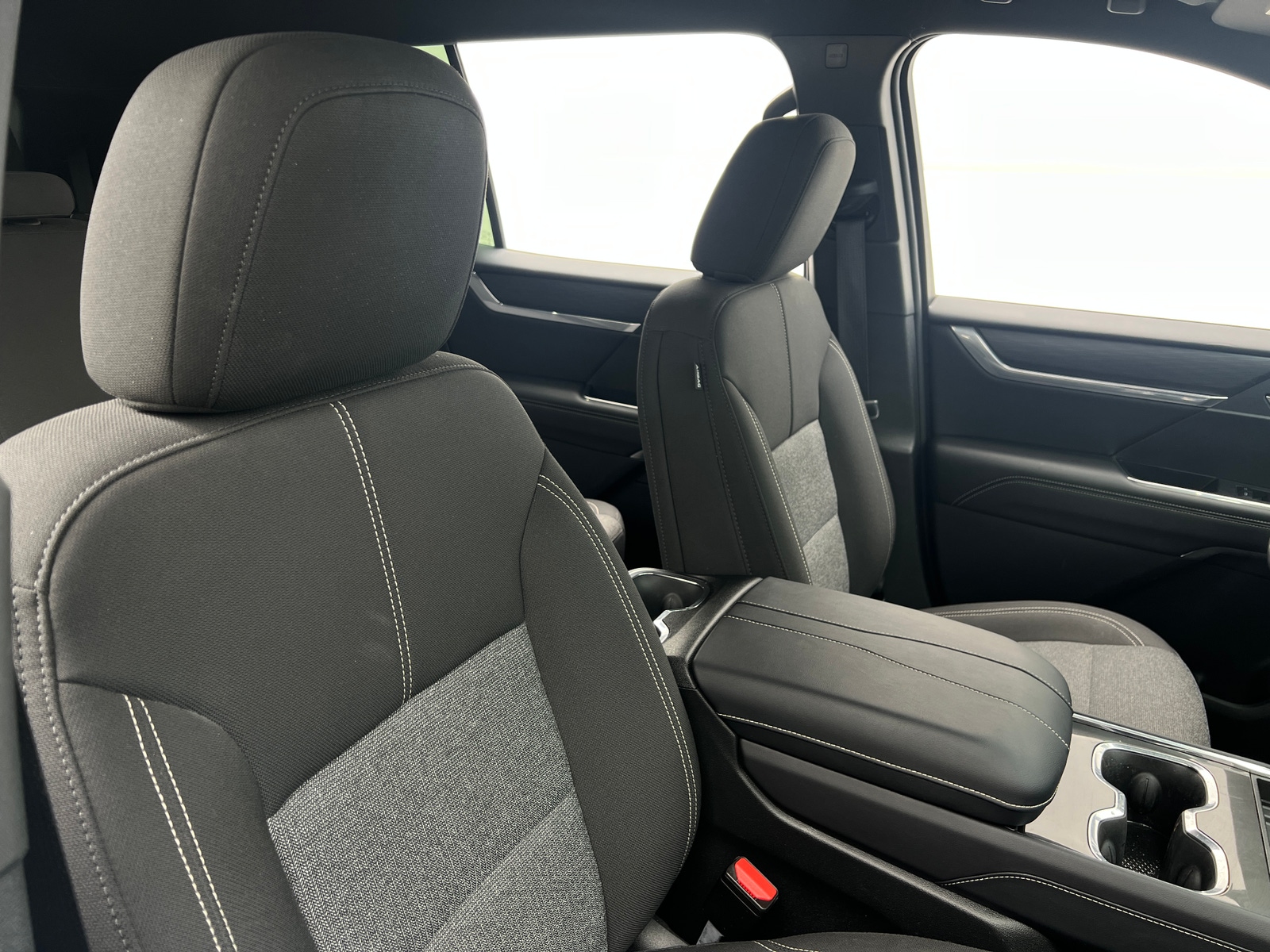 Thumbnail: 2025 GMC Acadia - 2