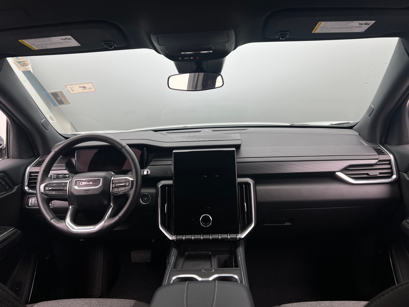 Thumbnail: 2025 GMC Acadia - 3