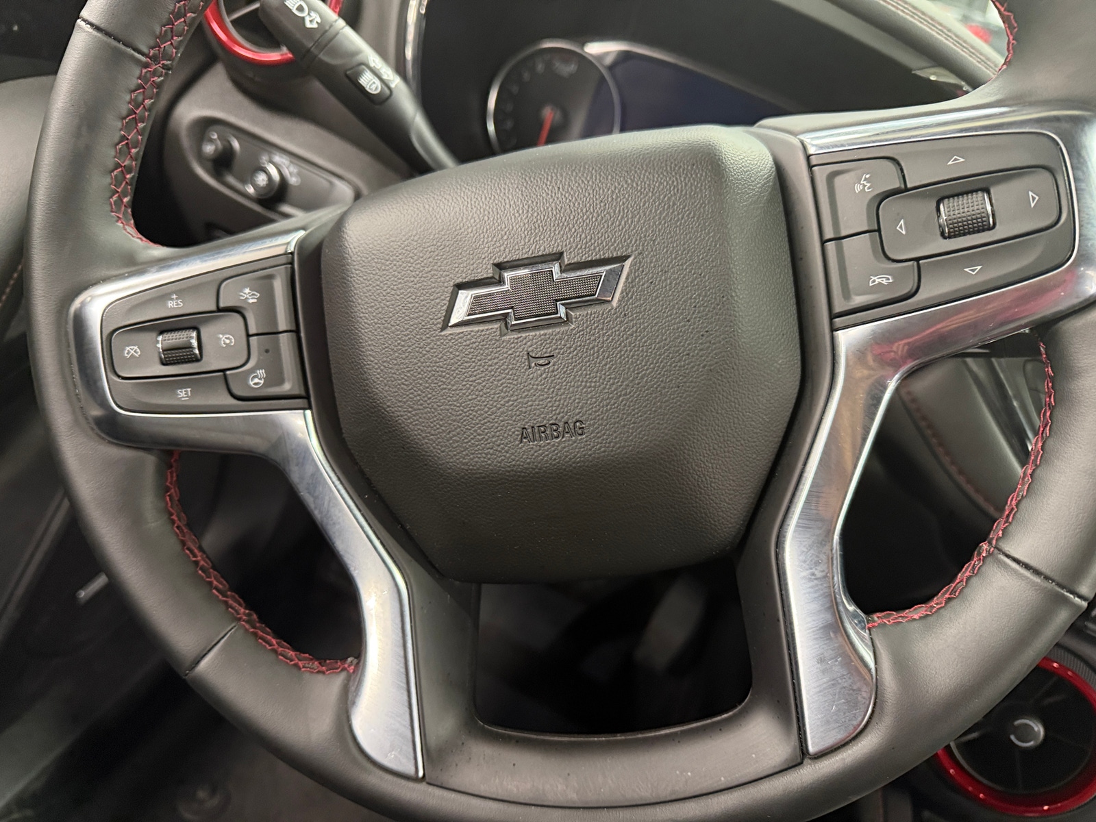 Thumbnail: 2025 Chevrolet Blazer - 4