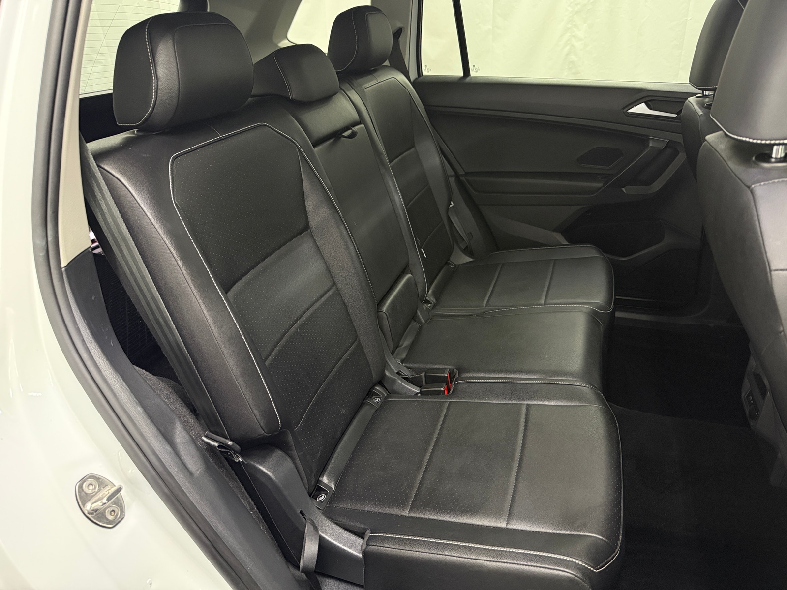 Thumbnail: 2021 Volkswagen Tiguan - 5