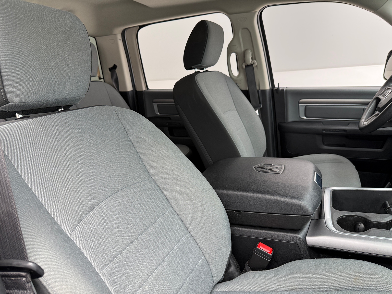 Thumbnail: 2023 RAM 1500 Classic - 2