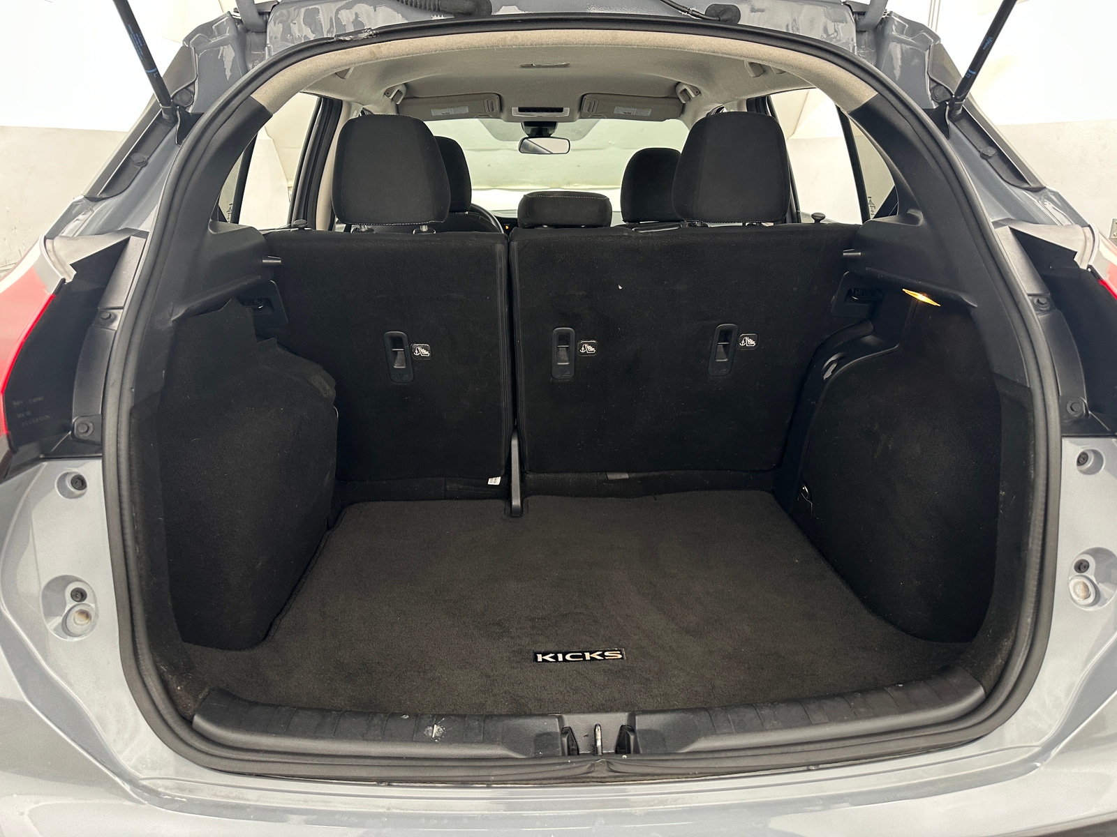 Thumbnail: 2021 Nissan Kicks - 7