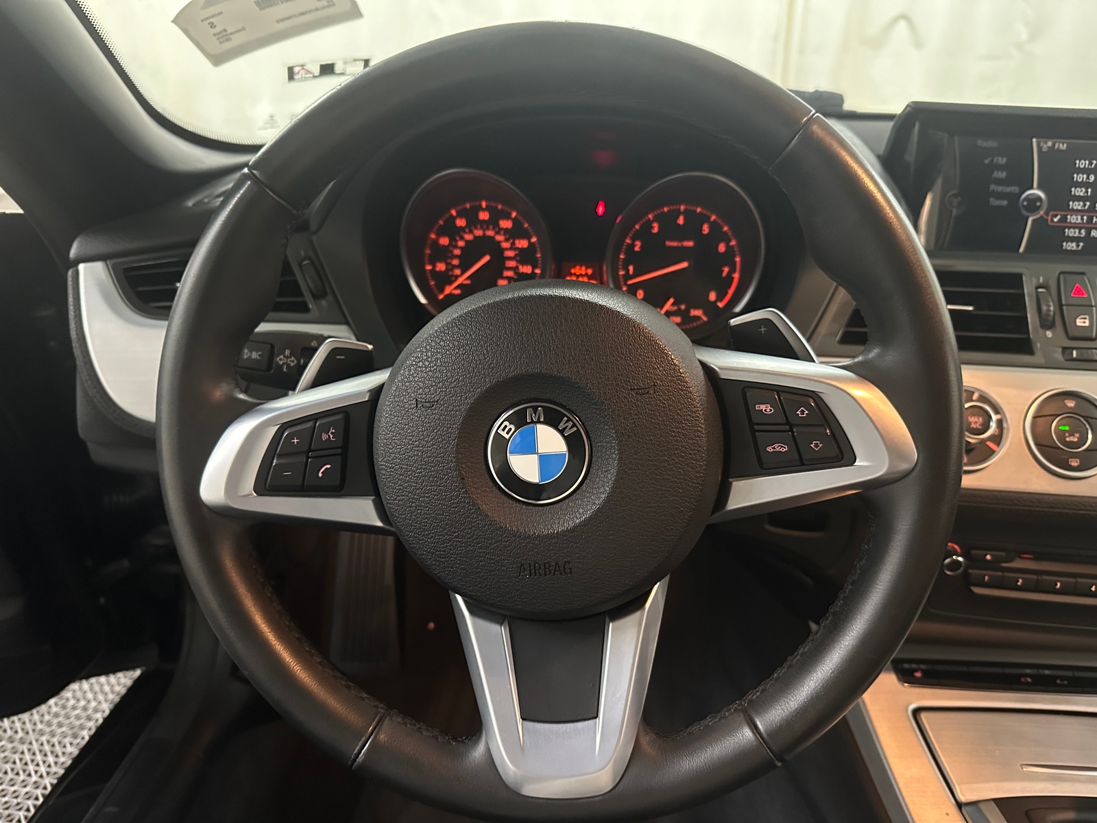 Thumbnail: 2014 BMW Z4 - 4