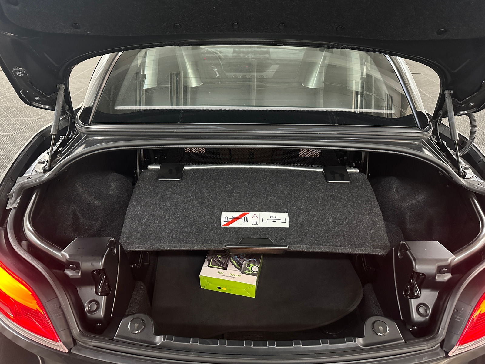 Thumbnail: 2014 BMW Z4 - 5