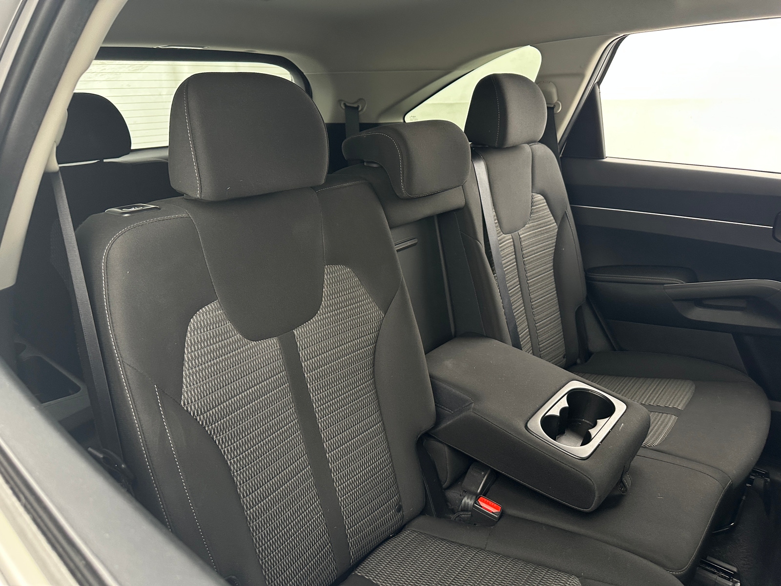 Thumbnail: 2023 Kia Sorento - 6